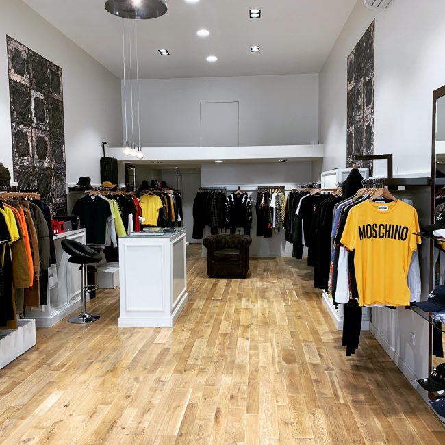 Boutique de prêt à porter Boutique de prêt à porter