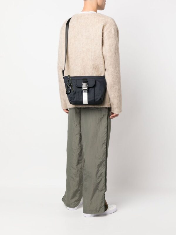 Treck shoulder bag with logo buckle closure - Image 2