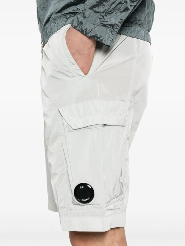 short Chrome-R – Image 5