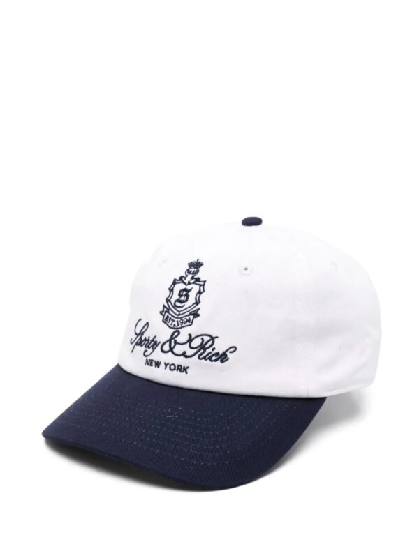casquette à logo brodé