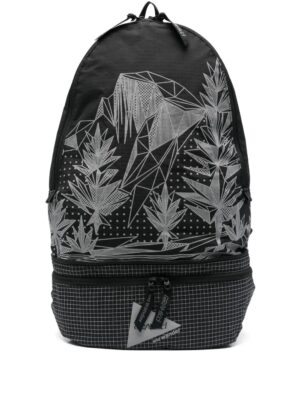 sac à dos à construction en tissu indéchirable