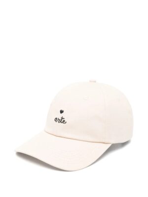 casquette à broderies