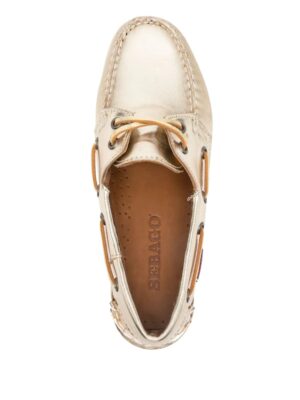 chaussures bateau en cuir