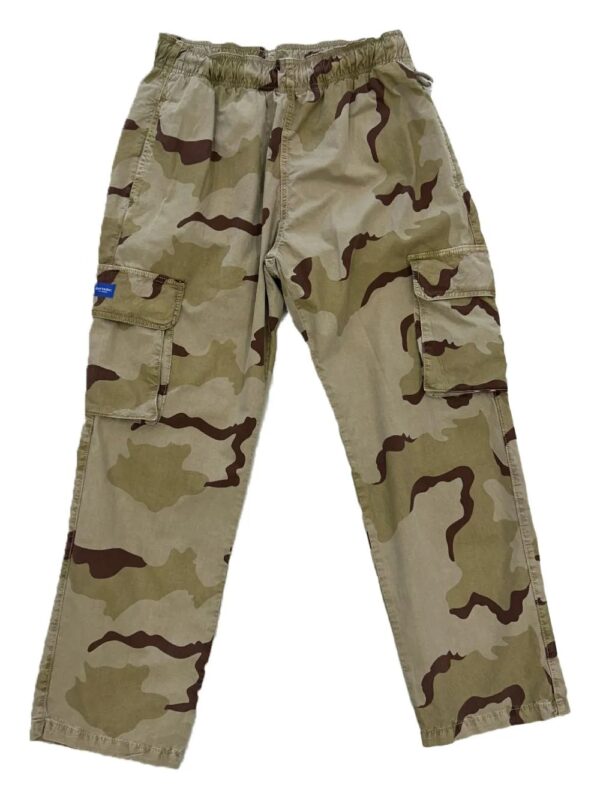 Mount camouflage cargo pants