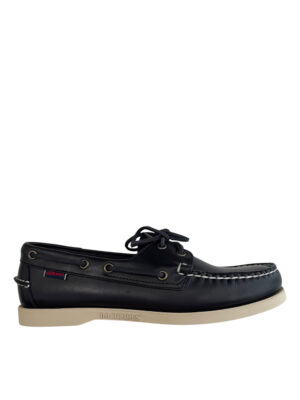 chaussures bateau en cuir à lacets