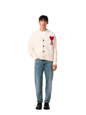 Cardigan en laine mérinos feutrée.