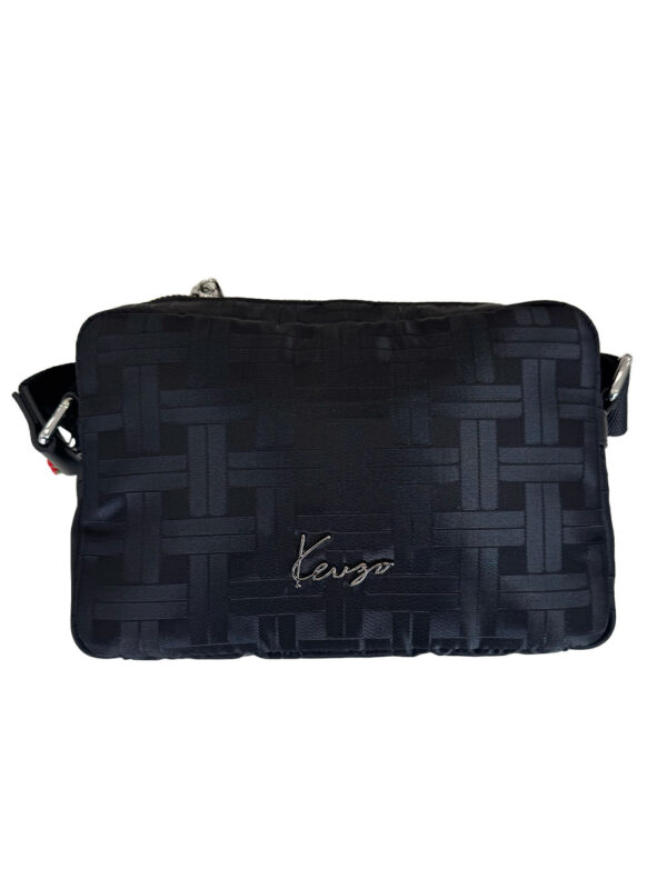 Shoulder bag with logo plaque