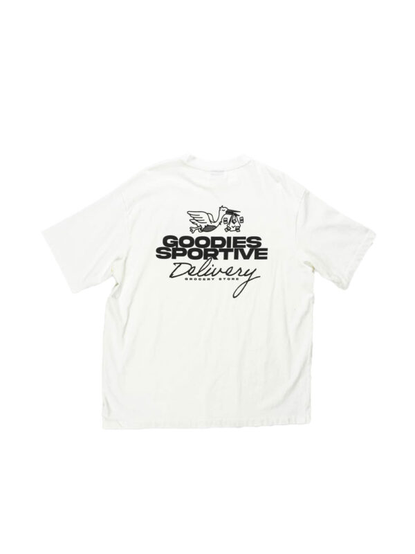 T-shirt delivery – Image 2