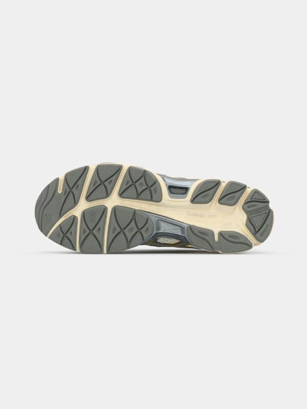 baskets Gel-Cumulus 16 'Cream/Clay Grey' – Image 4