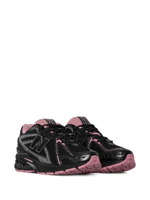 1906R 'PinkTaffy' sneakers - Image 2