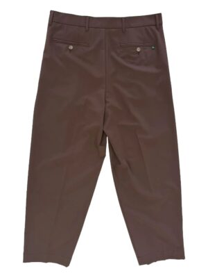 pantalon à détails plissés