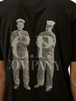 t-shirt à imprimé graphique