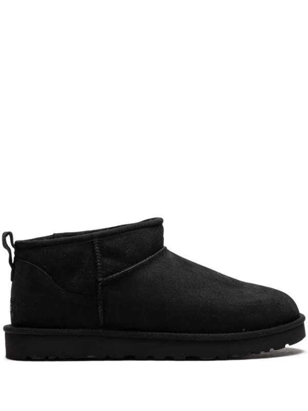 Classic Ultra ankle boots