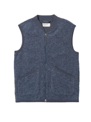 Zipped vest