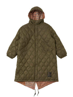 Parka réversible TAION x Universal Works, couleur olive foncé, style militaire