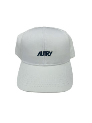 casquette à logo brodé